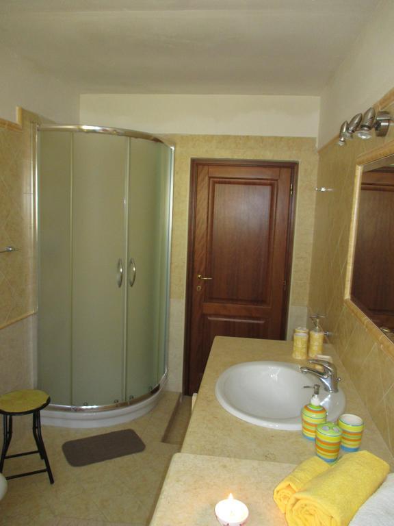 B&B Nonna Sini Castelsardo Habitación foto